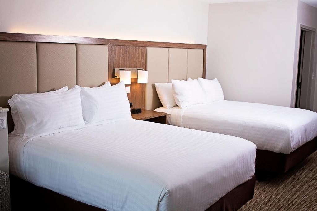 Room image 5